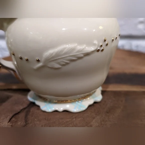 Glitterville Studios Creamer Dish Silkie Chicken Dolly Poulet Handmade Pitcher - Picture 4 of 12